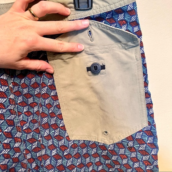 Patagonia Wavefarer Boardshorts Men sz 32 swim - Picture 8 of 10